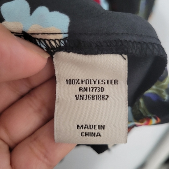 Tucker for Target Floral Print Button Down Blouse - Picture 10 of 10